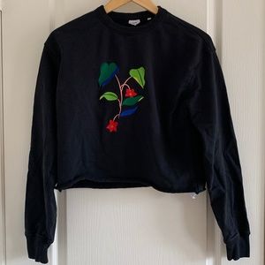 KOTN  x JESS CHEN Collab  Sweater ll Cropped ll Black with floral design